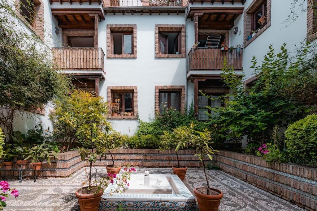 Apartamento Qh Caldeleria Vieja Granada Exterior foto